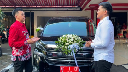 Wali Kota Blitar Pamerkan Program Nikah SAE ke Kaesang Pangarep