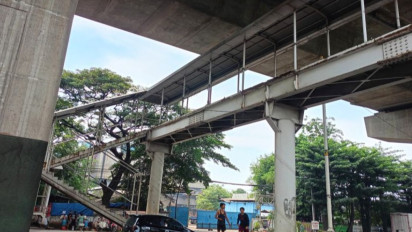 Rusak Parah JPO Tipar Cakung Mulai Diperbaiki, Dinas Bina Marga: Mohon Bersabar