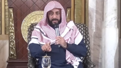 Agar Dikenali Rasulullah SAW, Tolong Baca 2 Sholawat ini 100 Kali di Hari Jumat maka Hajat Terkabul, Pesan Syekh Ali Jaber