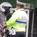 Viral Oknum Polisi Lakukan Pungli Saat Tilang Pemotor di Sumedang, Begini Nasibnya