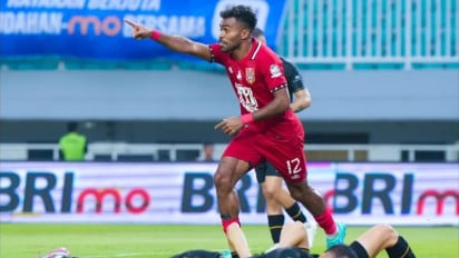 Pesta Gol 7-0 Malut United! Yakob Sayuri Bongkar Kunci Kemenangan Telak atas PSBS Biak