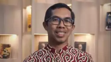 Penulis Novel, Ahmad Fuadi