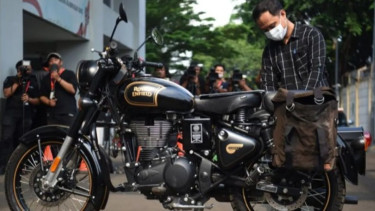 Bukan Cuma Motor Royal Enfield, Mobil Ridwan Kamil Juga Disita KPK Terkait Penyidikan Kasus Bank BJB, Jubir KPK: Mobilnya Masih di Bengkel