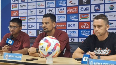 Carlos Pena Curhat usai Persija Jakarta Digeser Malut United dari 4 Besar Liga 1 2024-2025: Ketat dan Sulit!