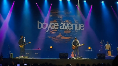 Boyce Avenue Pukau Penonton dengan 22 Lagu Hits di Konser Jakarta