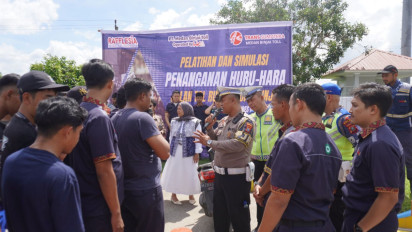 Simulasi Penanganan Huru-Hara, Pemotor Terobos Tol Medan-Binjai hingga Petugas Layanan Kendalikan Massa dengan Negosiasi