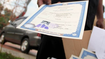 Pemprov DKI Jakarta Akan Tebus 250 Ijazah Warga Jakarta yang Tertahan di Sekolah Mei Nanti, Simak Daftar Penerimanya