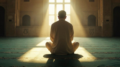 Tak Dengar Adzan Subuh jadi Bangun Kesiangan, Masih Bolehkah Shalat Meski Matahari Sudah Terik? 