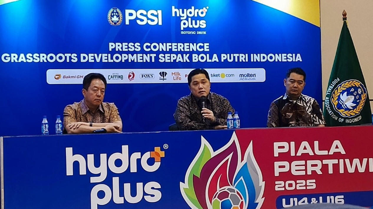 Singgung Kemenangan Semen Padang, Erick Thohir Angkat Bicara soal Potensi Match Fixing di 4 Matchday Terakhir Liga 1
            - galeri foto