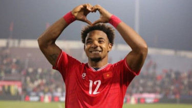 Bomber Timnas Vietnam 'Ketiban Sial' Harus Keluar dari Daftar 15 Pemain Termahal di Asia Tenggara, Media Vietnam Sebut Pemain Timnas Indonesia...