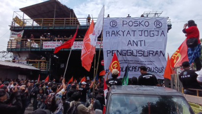 Unjuk Rasa Hari Buruh di Yogyakarta, Massa Deklarasi Anti Penggusuran Parkiran ABA dan Penataan Stasiun Lempuyangan