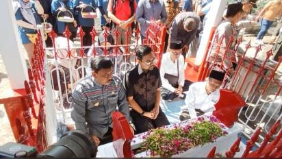 Hari Buruh International, Makam Marsinah Dipenuhi Peziarah, Serukan Kesejahteraan dan Pengukuhan Pahlawan Nasional