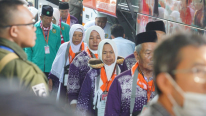 Sebanyak 18 Kloter Masuk Asrama Haji, Jamaah Perdana yang Terbang ke Tanah Suci