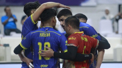 Hasil Final Four Proliga 2025: Meski Kena Comeback, Surabaya Samator Nodai Catatan Sempurna Milik Jakarta LavAni