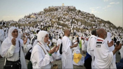 Saat Tempat Puncak Haji 2025 Memadat, Kemenag Ingatkan Jemaah Jangan Terpisah dari Rombongan