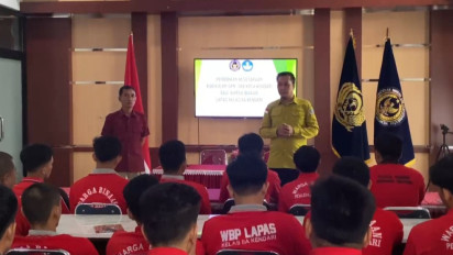 Momen Hardiknas, Puluhan Warga Binaan di Lapas Kendari Diberi Hak Belajar Kesetaraan Kurikulum