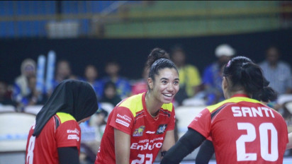 Hasil Final Four Proliga 2025 Putri: Megawati Hangestri Gigit Jari! Gresik Petrokimia Kena Comeback Jordan Thompson Cs