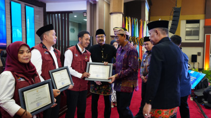 Kementerian Sosial Graduasi 500 KPM PKH, Naik Kelas Jadi Mandiri                                        .........