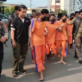 Polisi Ringkus Komplotan Spesialis Pembobol ATM Minimarket di Jawa Barat, Begini Modus Pelaku