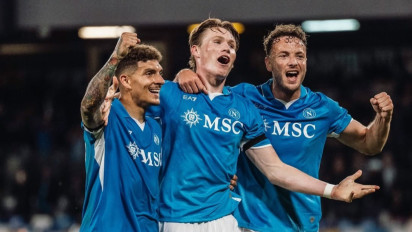 Napoli Siap Raih Scudetto Usai Kalahkan Lecce, Inter Milan Masih Terpaku di Posisi Kedua