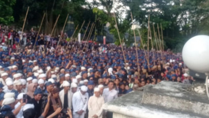 Ramai-ramai Warga Badui Dalam Rayakan Seba, Jalan Kaki Sejauh 160 Km