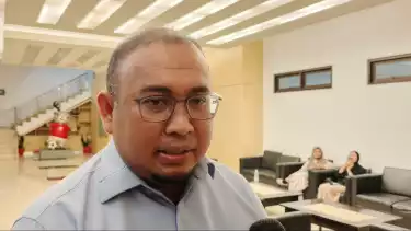 Bos Semen Padang, Andre Rosiade