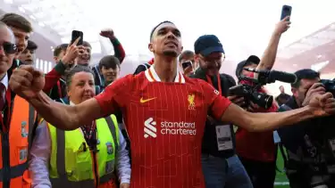 Liverpool dipastikan bakal kehilangan fullback andalan mereka, Trent Alexander-Arnold di akhir musim 2024-2025.