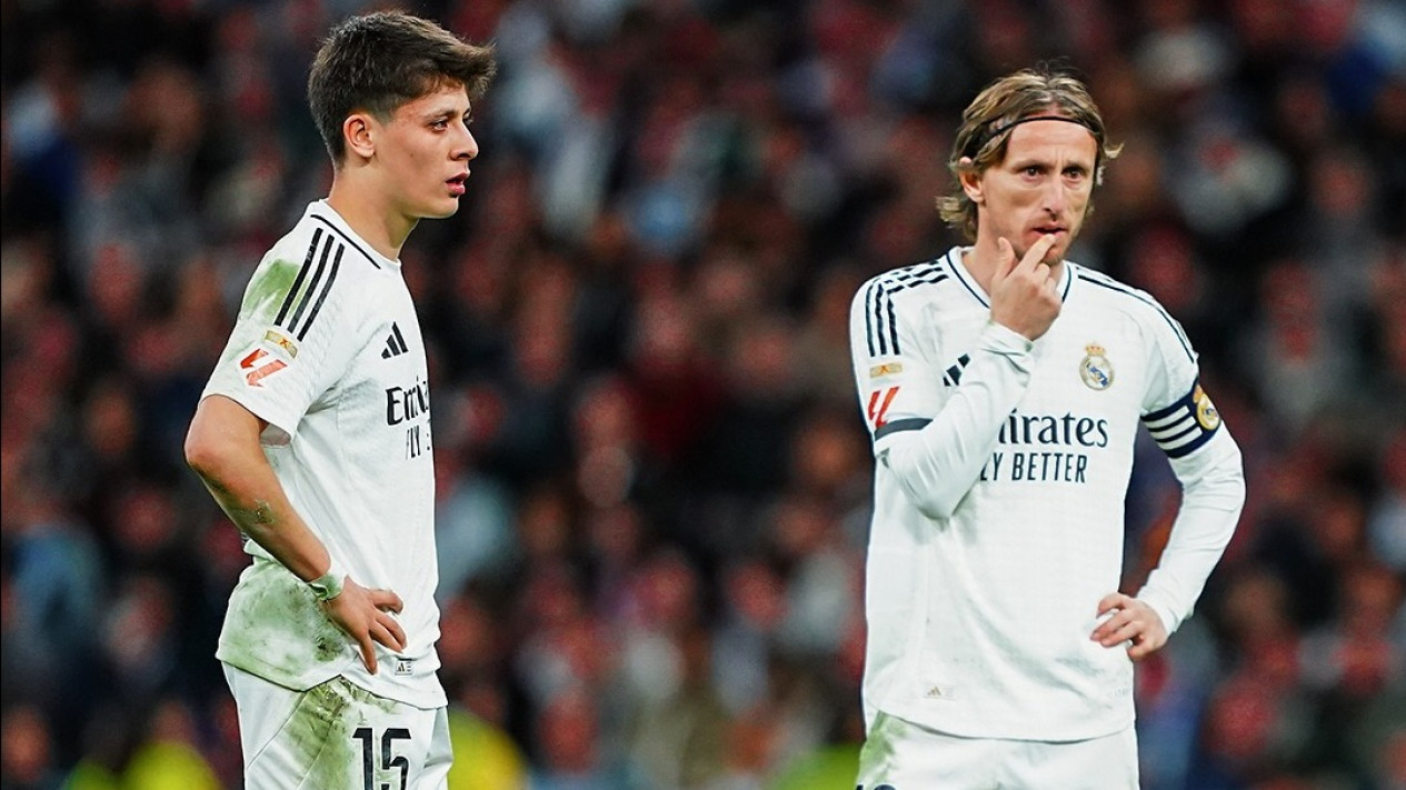 Real Madrid Tiba-Tiba Dapat Kabar Baik usai Ditekuk Barcelona, Peluang Rekrut Wonderkid Argentina Terbuka Lebar?
            - galeri foto