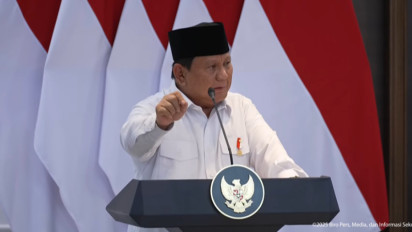 Prabowo Sindir Polemik Ijazah Jokowi: Nanti Ijazah Saya Ditanya-Tanya?