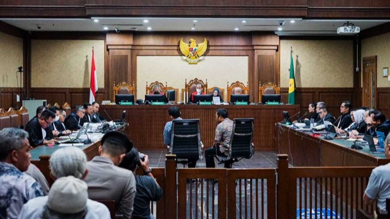 Akui Pernah Dititipkan Tas Berisi Uang oleh Harun Masiku, Staf Pribadi Hasto: Saat Itu Saya Sedang Santai di DPP
            - galeri foto