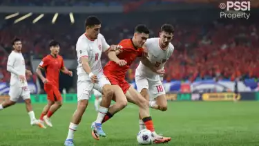 Timnas Indonesia saat menghadapi China di Stadion Utama Gelora Bung Karno