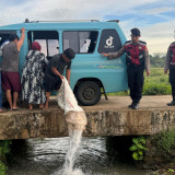 Razia Miras, Polisi Sita Ratusan Liter Ballo Dari Rumah Warga