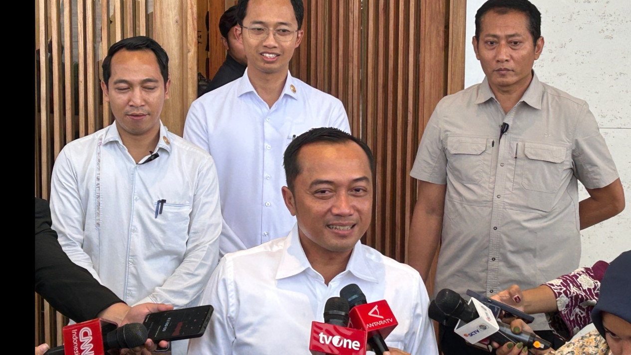 Ekonomi RI Lesu, Mensesneg: Jangan Lihat Sepotong, Banyak Faktor Global Mempengaruhi
            - galeri foto