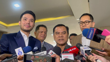 Bikin Eggi Sudjana Ketar-Ketir, Jokowi Serahkan Ijazah Asli UGM ke Bareskrim Polri