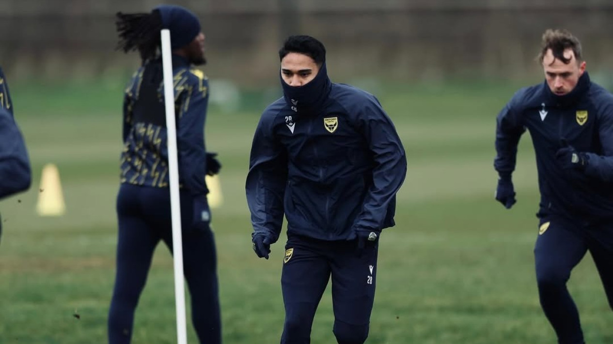 Baru Sadar Sekarang? Pelatih Oxford United Akhirnya Akui Bakat Spesial dari Marselino Ferdinan: Selama Ini, Saya...
            - galeri foto