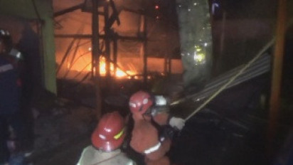 Pasar Mojopduwur Terbakar, Puluhan Kios dan Lapak Hangus