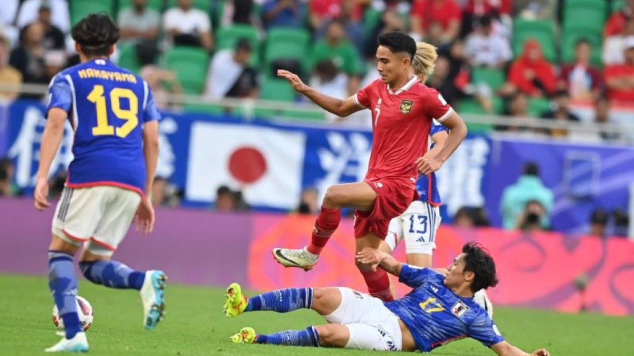 Jepang Sengaja Kalah Demi Muluskan Ambisi Timnas Indonesia ke Piala Dunia 2026? Media Vietnam Beri Sindiran Keras: Kalian Mimpi Ya
            - galeri foto