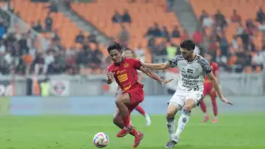 Kirim Pesan Penuh Haru di Hadapan Ribuan The Jakmania, Firza Andika Pamit dari Persija Jakarta Usai Bantai Bali United