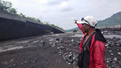 Belum Sempat Diperbaiki, Tanggul Penahan Banjir Lahar Gunung Semeru di Lumajang Jebol, Satu Dusun Terancam