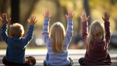 Jika Anak Sulit Diajak Shalat Coba Cara ini, Insyaallah Membantu Kata Syekh Ali Jaber