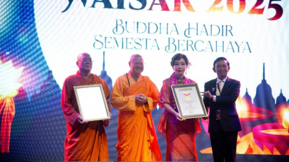 Tingkatkan Nilai Spritual, Wihara Ekayana Gelar Kegiatan Gemilang Waisak 2025