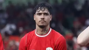 Shayne Pattynama diminati Bhayangkara FC