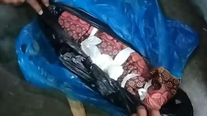 Bayi Terbungkus Kresek Ditemukan Tak Bernyawa di Depan Toko