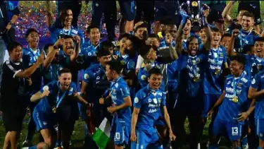 Selebrasi juara Liga 1 dari Persib Bandung.