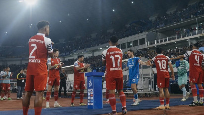 Momen Kocak Bobotoh Frustasi Kalah War Tiket Persib, dari Antri 4 Jam Hingga Salah Beli