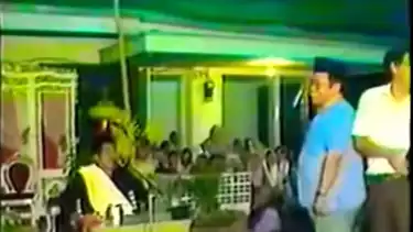 Kyai Ini Nyeleneh tapi Gus Dur sampai Sungkem dan Cium Tangan, Dialah Sosok Gus Miek yang Punya Karomah Unik sejak Kecil