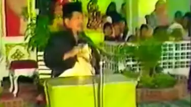 Kyai Ini Nyeleneh tapi Gus Dur sampai Sungkem dan Cium Tangan, Dialah Sosok Gus Miek yang Punya Karomah Unik sejak Kecil