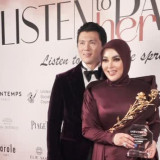 Kena Hujat Usai Baca Teks Pidato Bahasa Inggris di Cannes saat Terima Penghargaan UNESCO, Syahrini: Angelina Jolie Juga Baca Say