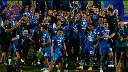 Jadwal Liga 1 Hari Ini Sabtu 24 Mei 2025: Persib Siap Angkat Trofi hingga 3 Tim Barito Putera, PSS dan Semen Padang Saling Sikut demi Hindari Degradasi