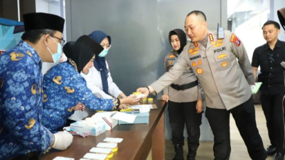 Polresta Malang Laksanakan Tes Urine Sasar Puluhan PJU Kepolisian